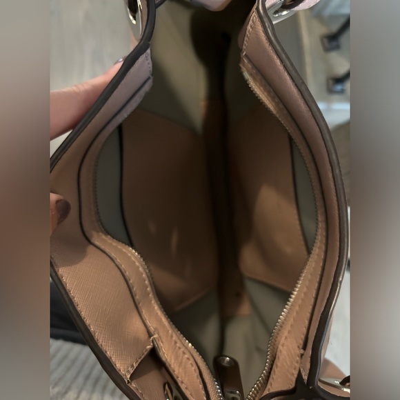 Michael Kors Bag - Picture 2 of 2